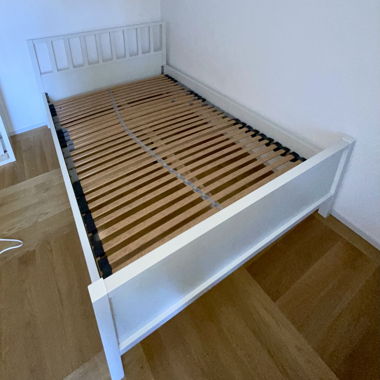 Struttura letto 140x200 cm con rete a doghe