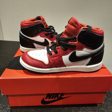 Jordan 1 High OG TD rouge/noir EUR 27