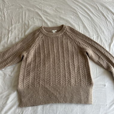 Beiger Strickpullover