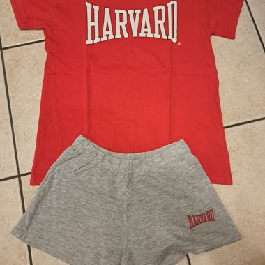 Pigiama T-shirt e shorts Taglia 10-12 anni