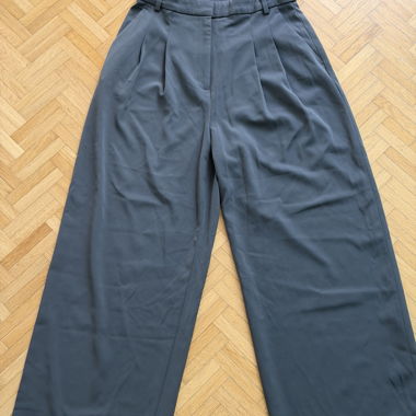 Elegante dunkelgraue Hosen