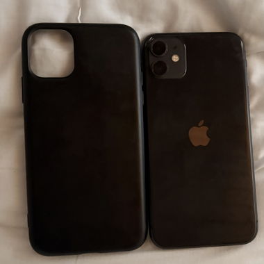 iPhone 11 64 GB incl. custodia