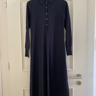 Uniqlo Kleid