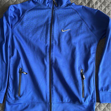 Giacca Nike blu con zip