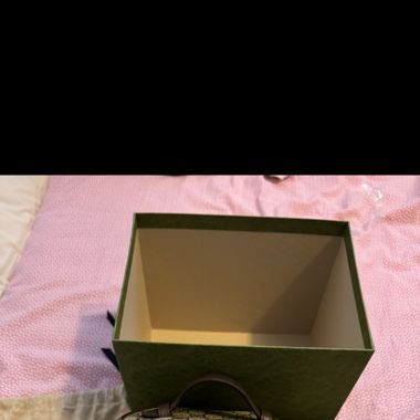 Sac Gucci authentique avec preuve de payement 