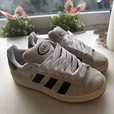 Adidas Campus
