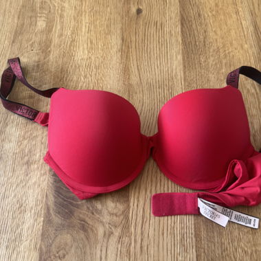 VICTORIA‘S SECRET t-shirt push-up