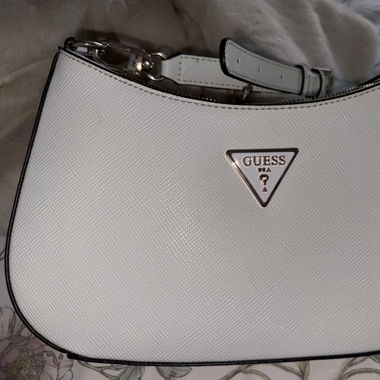 GUESS WHITE BAG 