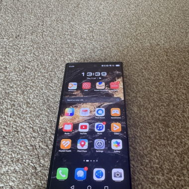 Huawei Mate XT TRI-FOLD  