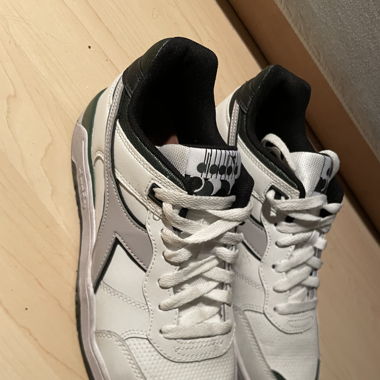 Diadora shoes