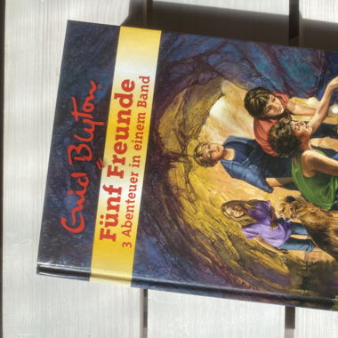 Buch: Fünf Freunde