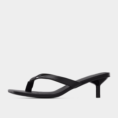 Mules con tacco nero