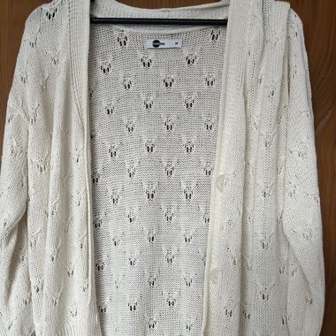 Weisser Strickcardigan