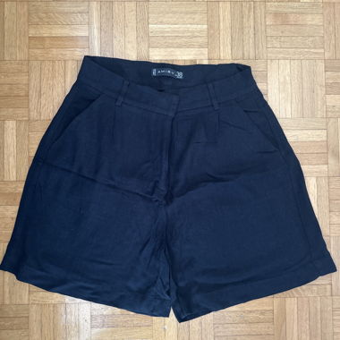 pantaloncini neri