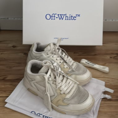Off White Sneaker
