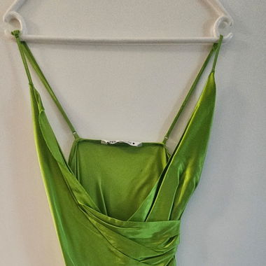 Vestito Zara in raso verde chiaro taglia S