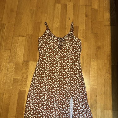 Midikleid mit Blumenmuster