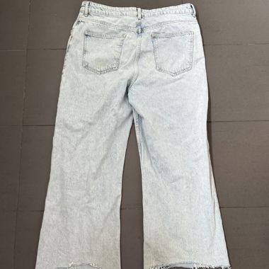 Jeans azzurri chiari con frange