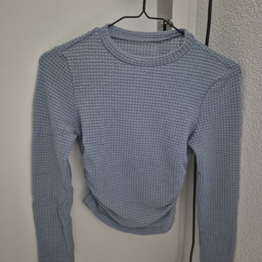 Pull en maille bleu