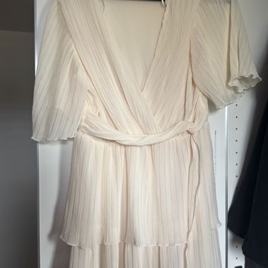 Zara Plisseekleid creme