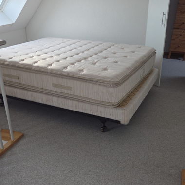 GRATUIT - SOMMIER À LITERIE (sans matelas)