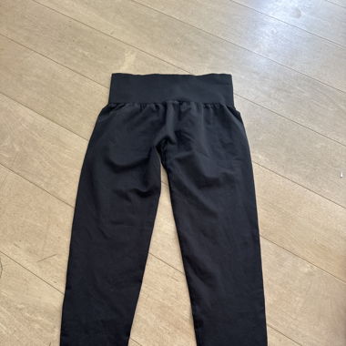 Lange schwarze Leggings 