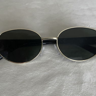 Sonnenbrille