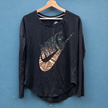 Nike schwarzes Langarm-Logo-Top S