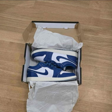 AIR JORDAN NEUF