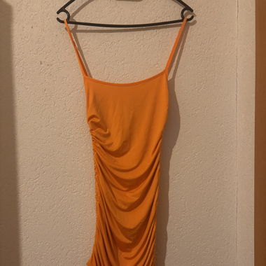 Robe orange 