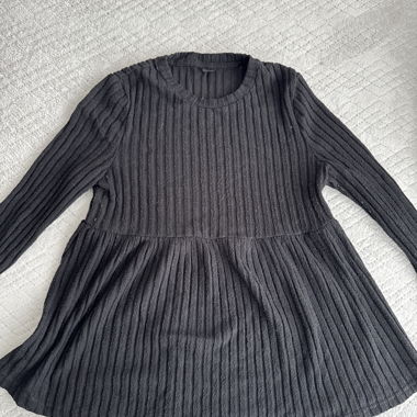 Robe pull noire à manches longues