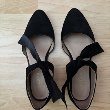 Ballerine nere con fiocco