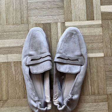 Grey Suede Loafers EU 39