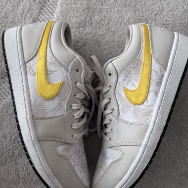 Nike Low-Top-Sneaker gelber Swoosh