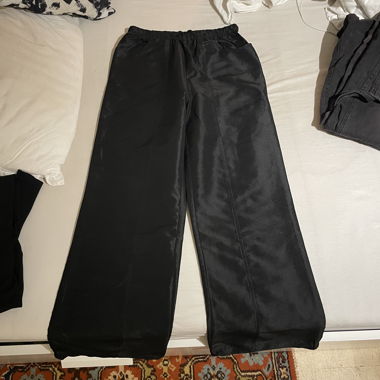 Black baggy pants