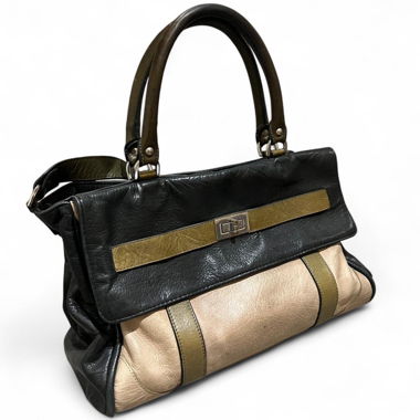 Schwarze Handtasche mit Farbblock-Design