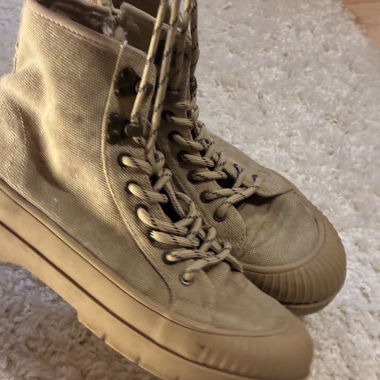 Scarpe alte beige