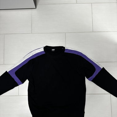 Urban Classic Sweater