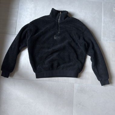 Black Teddy Fleece Top