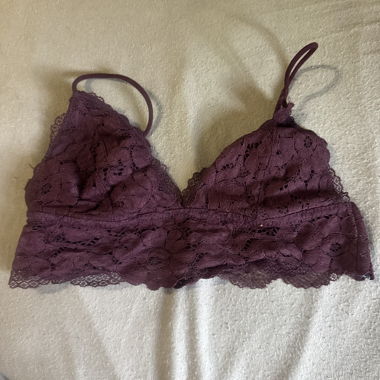 Reggiseno in pizzo bordeaux