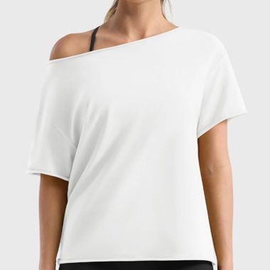 Top bianco a spalle scoperte