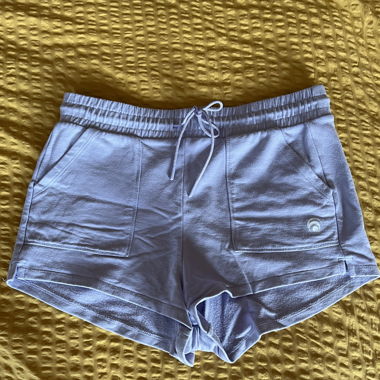 Kurze Stoffhosen