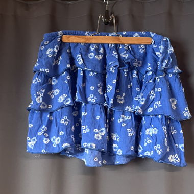 Gonna con fiori blu