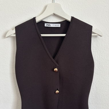 Zara Tops