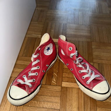 Converse rouge