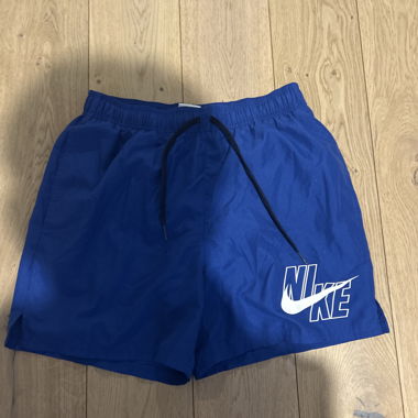 Blaue Nike Badeshorts
