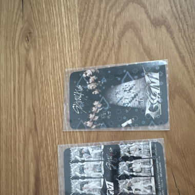 Stray Kids Photocards