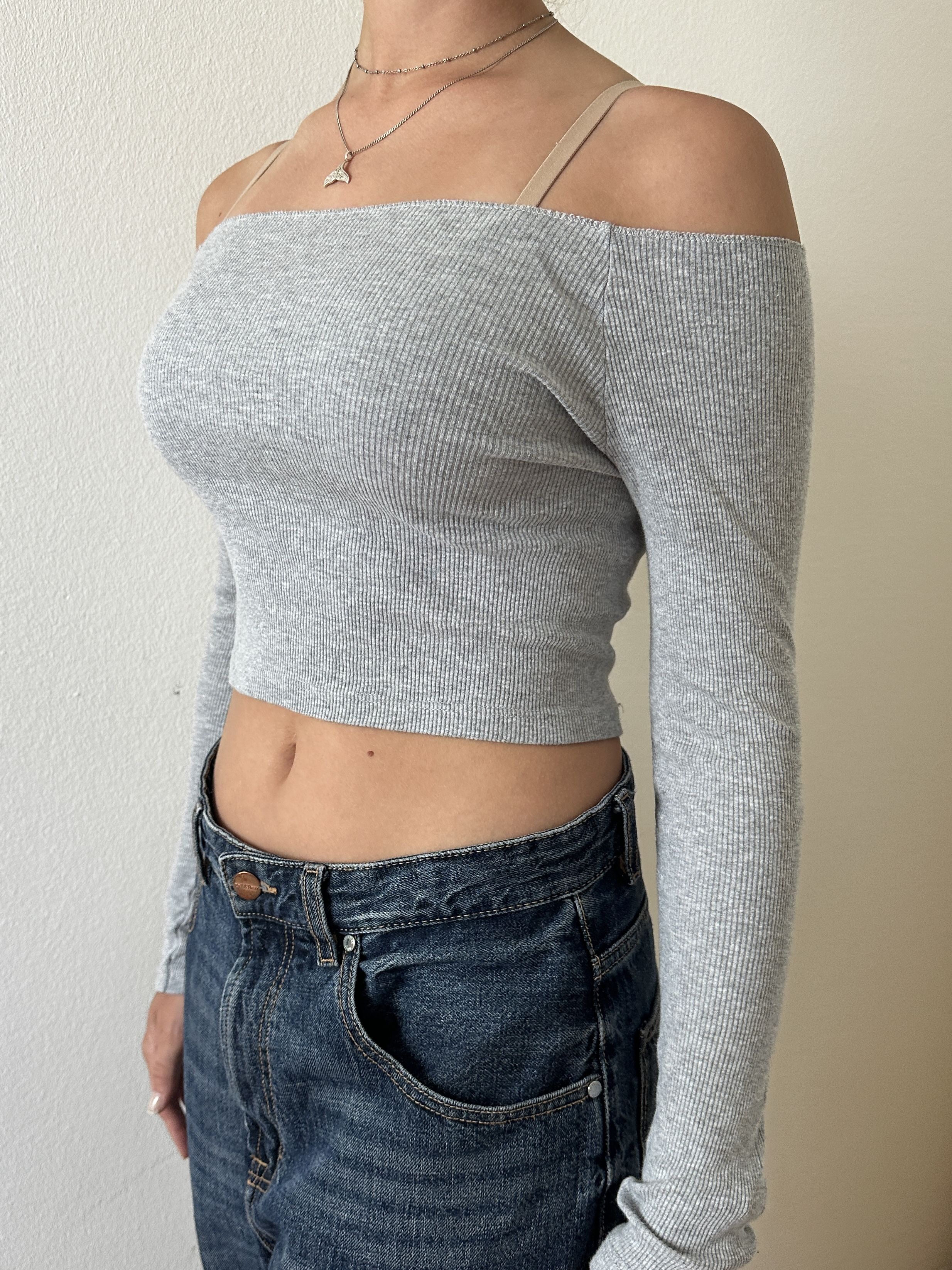 Brandy Melville Off-Shoulder Top