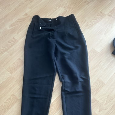 Zara Hose