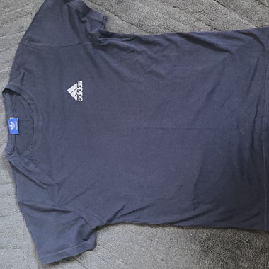 Adidas T-shirt